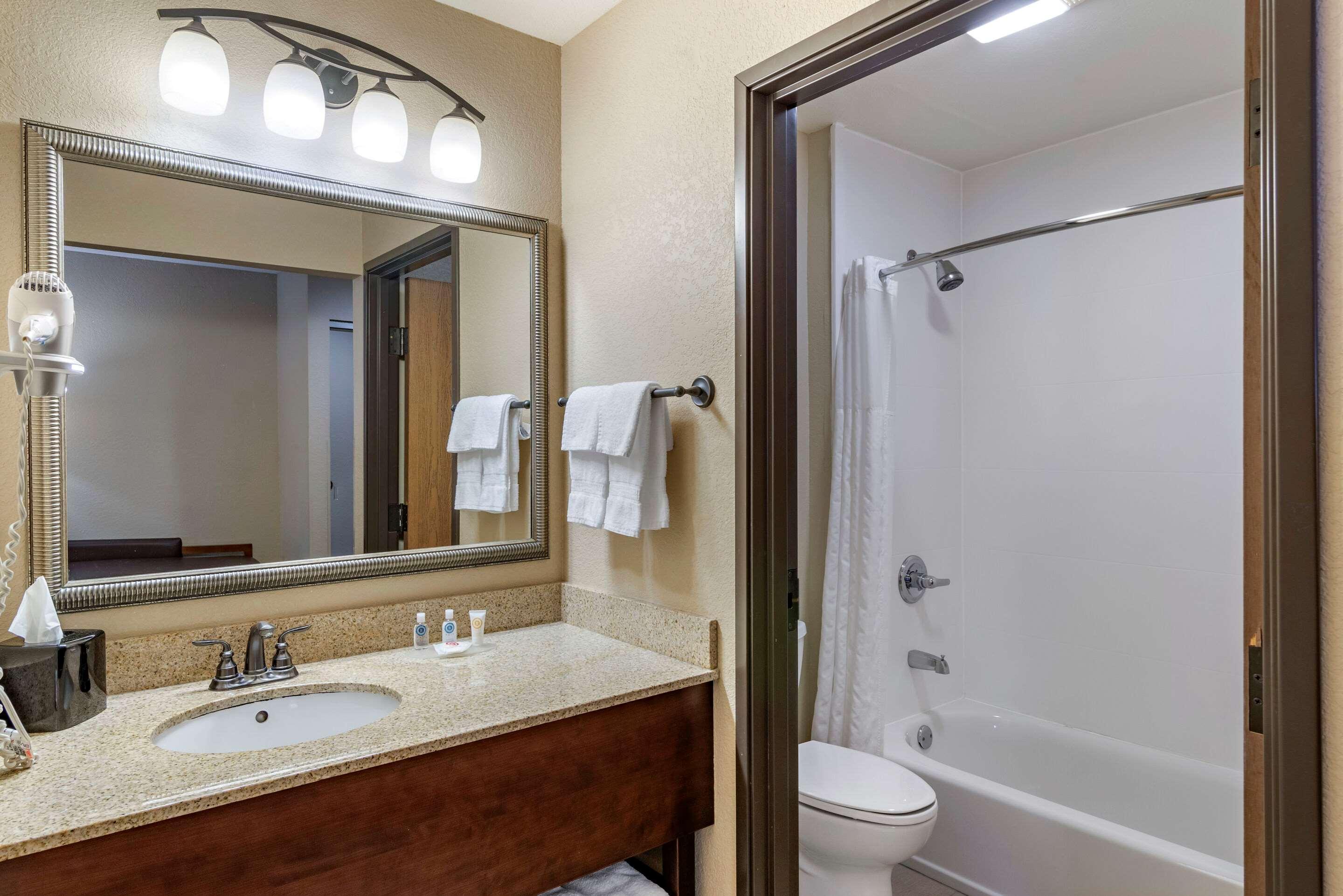 Comfort Inn & Suites Blue Ridge Kültér fotó